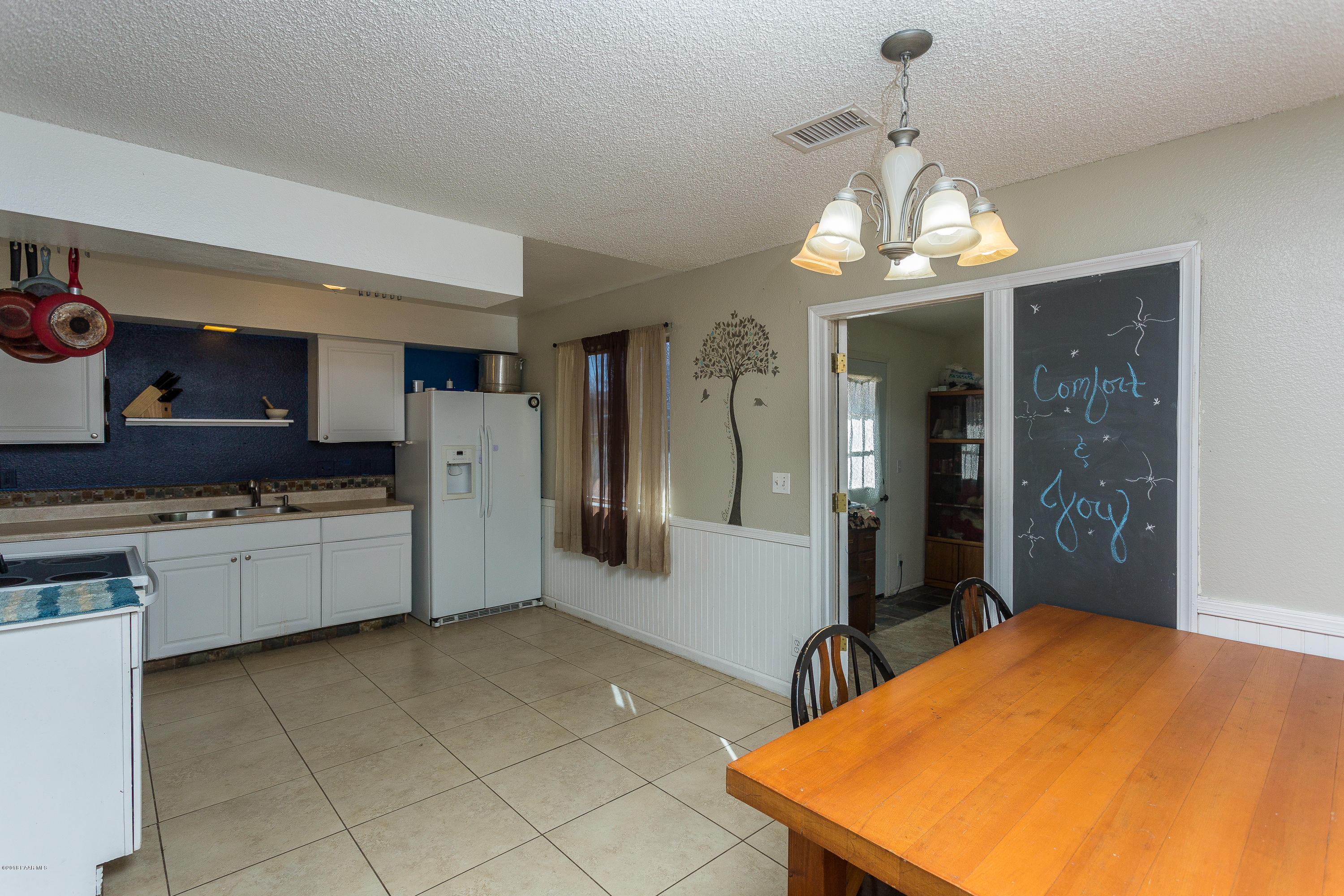 3360 North Tower Road Prescott Valley, AZ 86314 - Photo 11 of 16 Tower dining 2