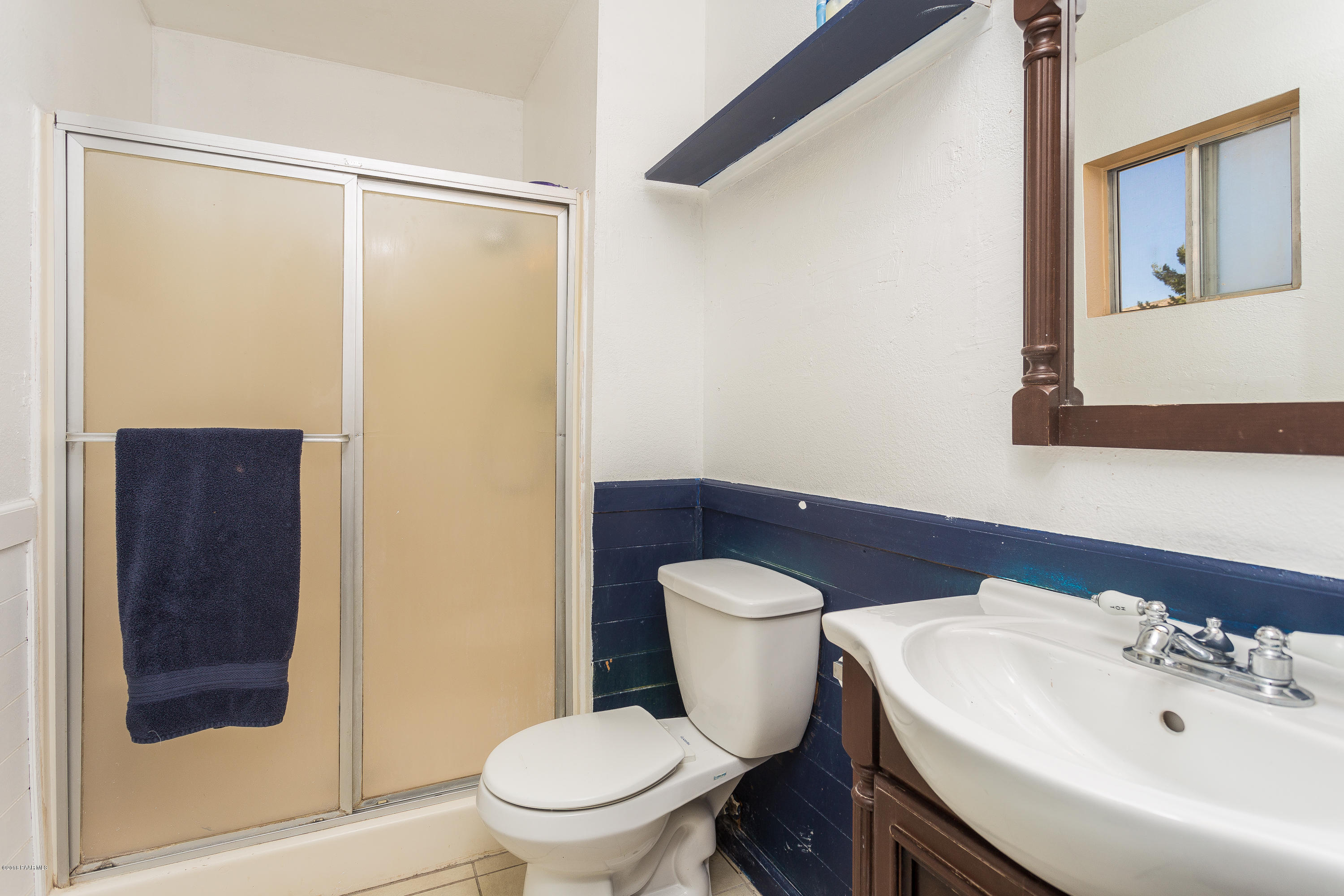 3360 North Tower Road Prescott Valley, AZ 86314 - Photo 14 of 16 Tower master bath