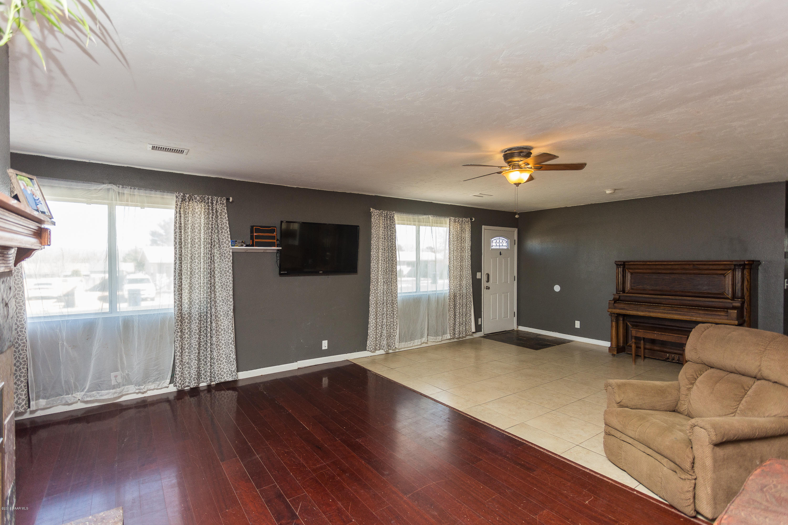 3360 North Tower Road Prescott Valley, AZ 86314 - Photo 4 of 16 Tower Living 3
