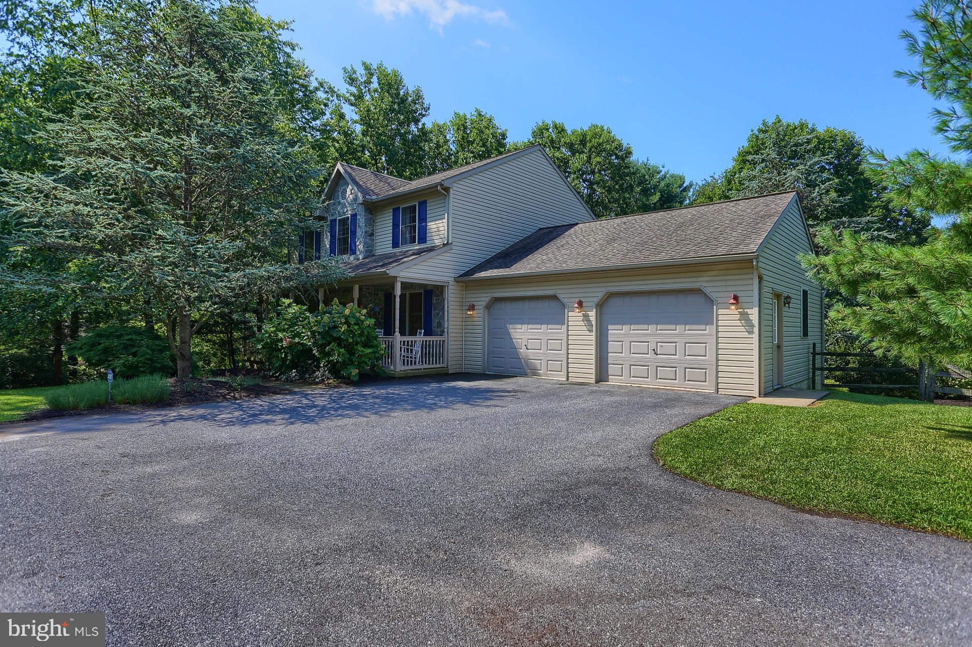 337 Candy Road Mohnton, PA 19540 - Photo 2 of 43