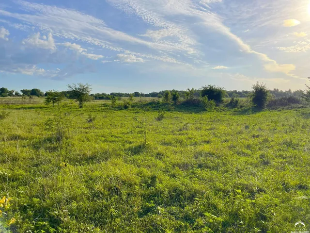 $205,000 | 1379 Pawnee Road, Pomona, KS 66076