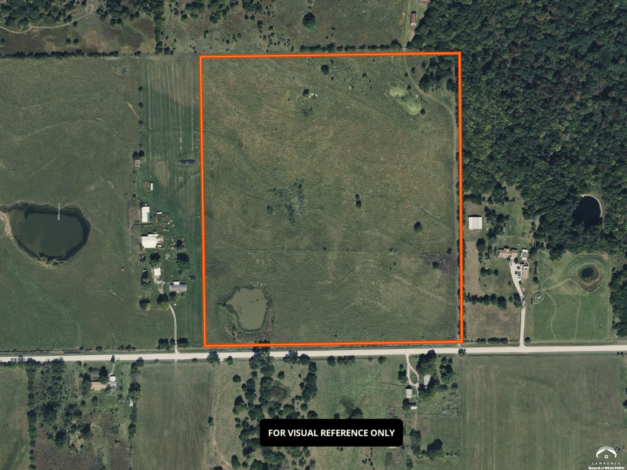 1379 Pawnee Road Pomona, KS 66076 - Photo 2 of 17