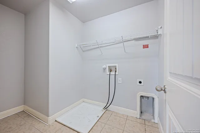 $340,000 | 10435 Queensland Way, Converse, TX 78109