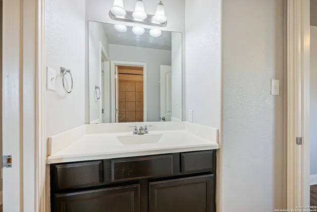 $340,000 | 10435 Queensland Way, Converse, TX 78109