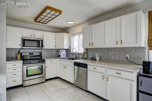 $385,000 | 2827 Gomer Avenue, Colorado Springs, CO 80910