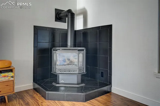 $385,000 | 2827 Gomer Avenue, Colorado Springs, CO 80910