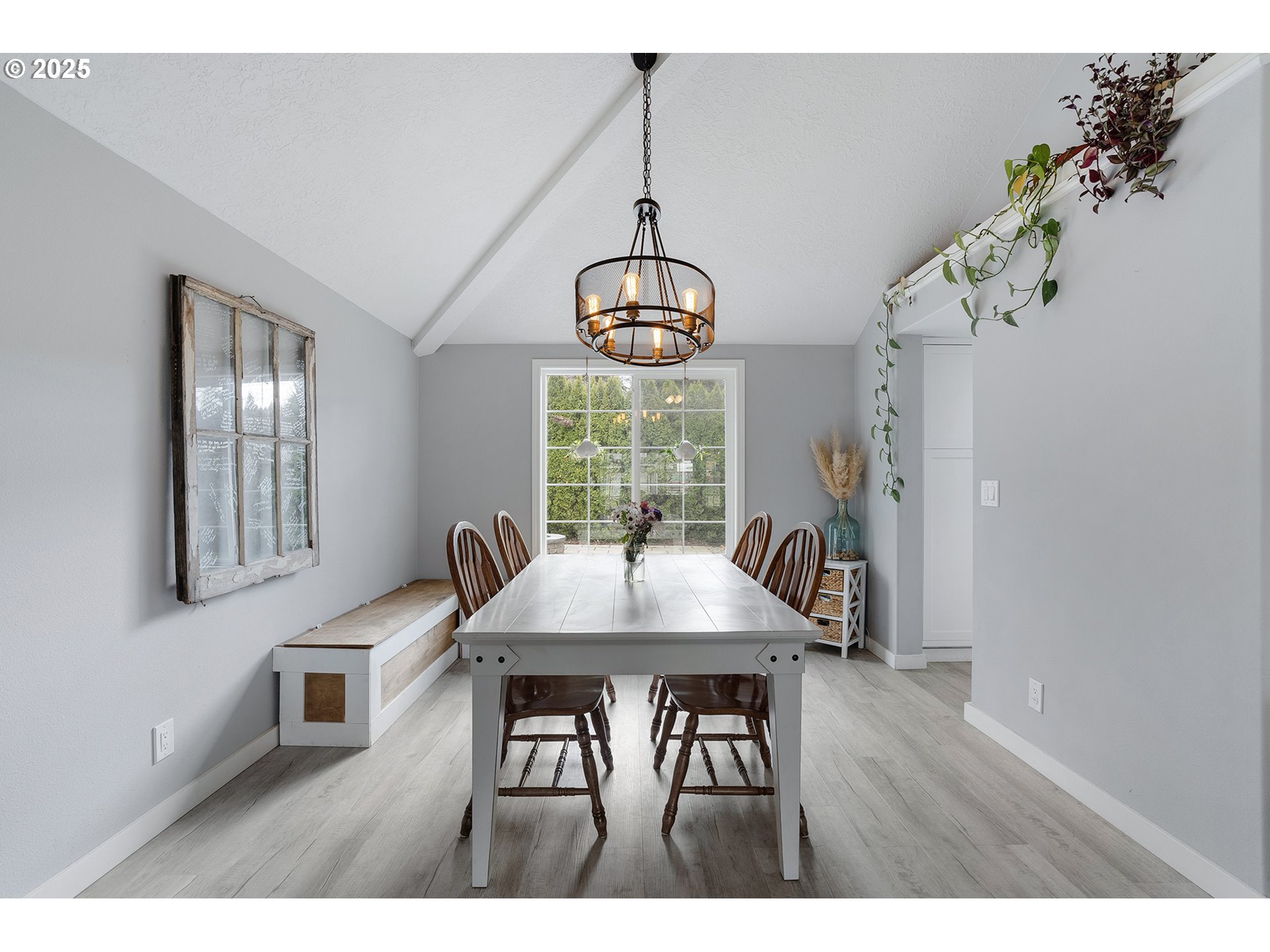 1020 Ridgepoint Street Northeast Keizer, OR 97303 - Photo 7 of 30 Dining Room