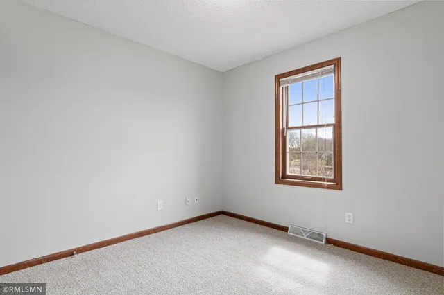 $225,000 | 4273 Oakmede Lane, White Bear Lake, MN 55110