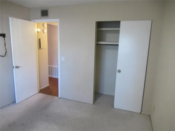 $1,500 | 2429 Ecuadorian Way, Unit 15, Clearwater, FL 33763