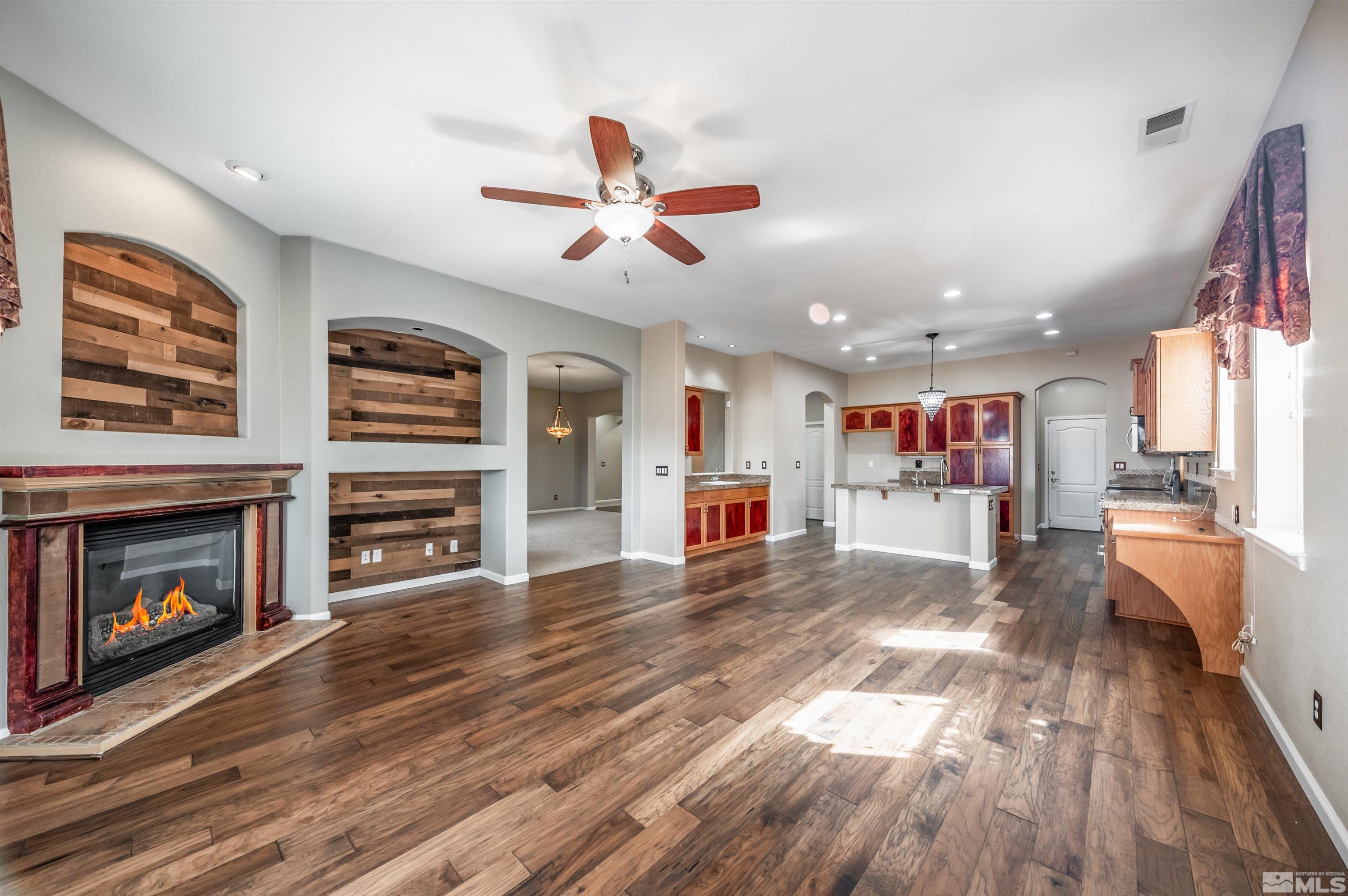 1326 Rouge River Road Fernley, NV 89408 - Photo 17 of 38 Photo 17