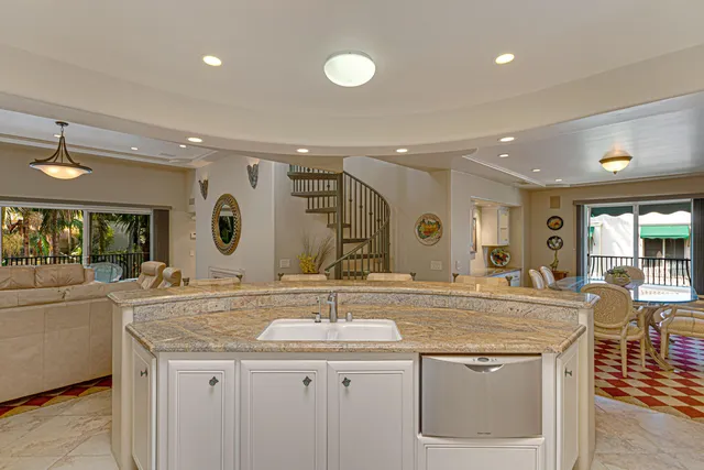 $7,500 | 262 Por La Mar Circle, Santa Barbara, CA 93103