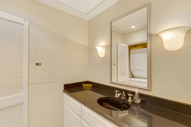 $7,500 | 262 Por La Mar Circle, Santa Barbara, CA 93103