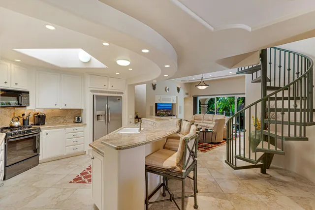 $7,500 | 262 Por La Mar Circle, Santa Barbara, CA 93103