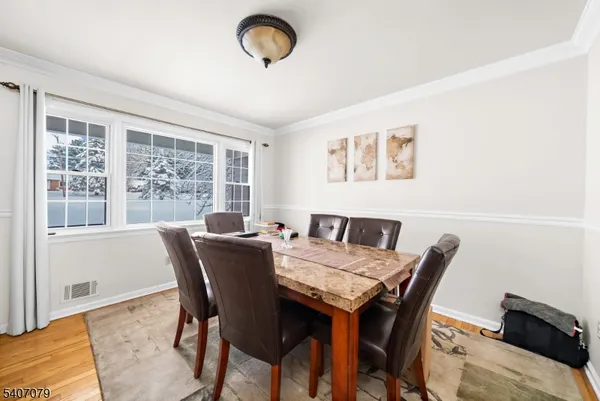 $795,000 | 1 Oak Grove Road, Flemington, NJ 08822