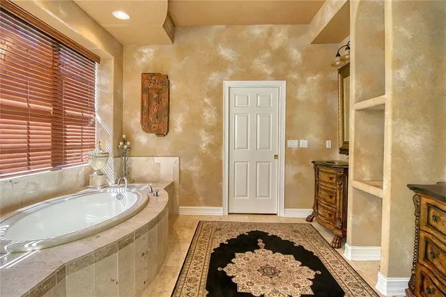 $6,500 | 110 Portofino Drive, North Venice, FL 34275