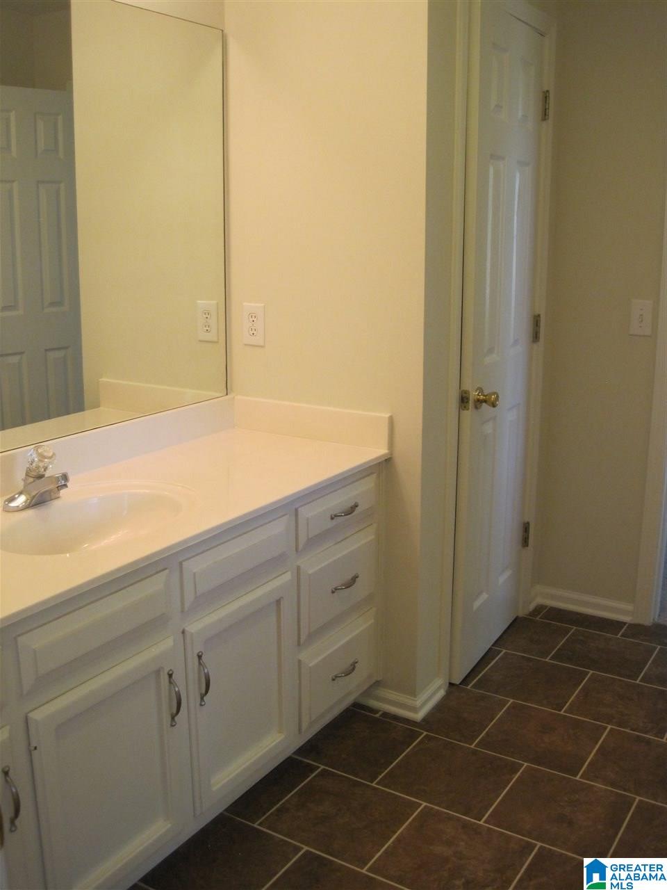 145 Ashford Lane Alabaster, AL 35007 - Photo 45 of 48