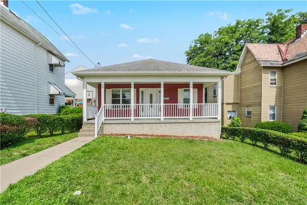 $170,000 | 618 Locust Street, Coraopolis, PA 15108