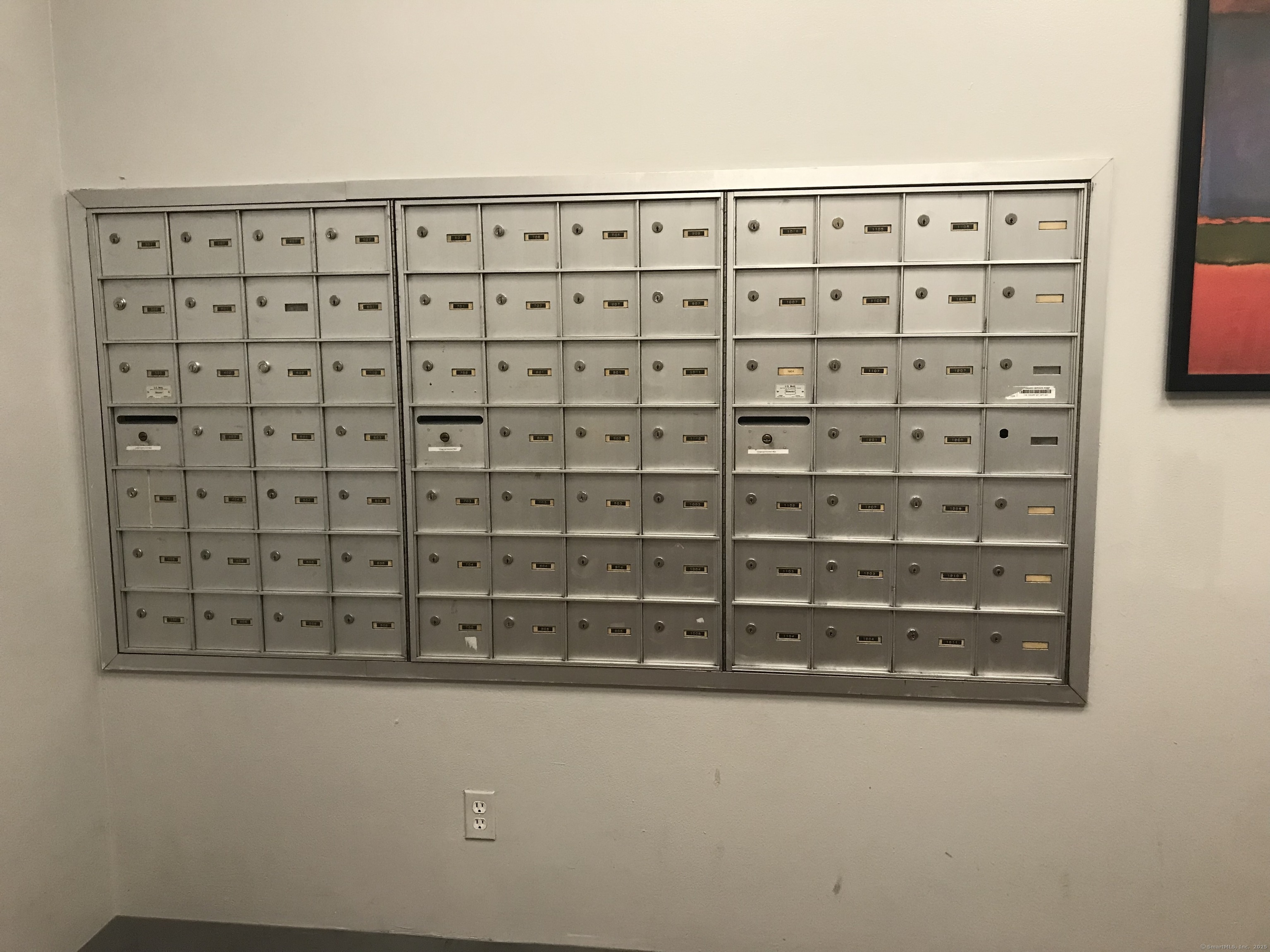 124 Court Street, Unit 1103 New Haven, CT 06511 - Photo 15 of 21 a view of a building