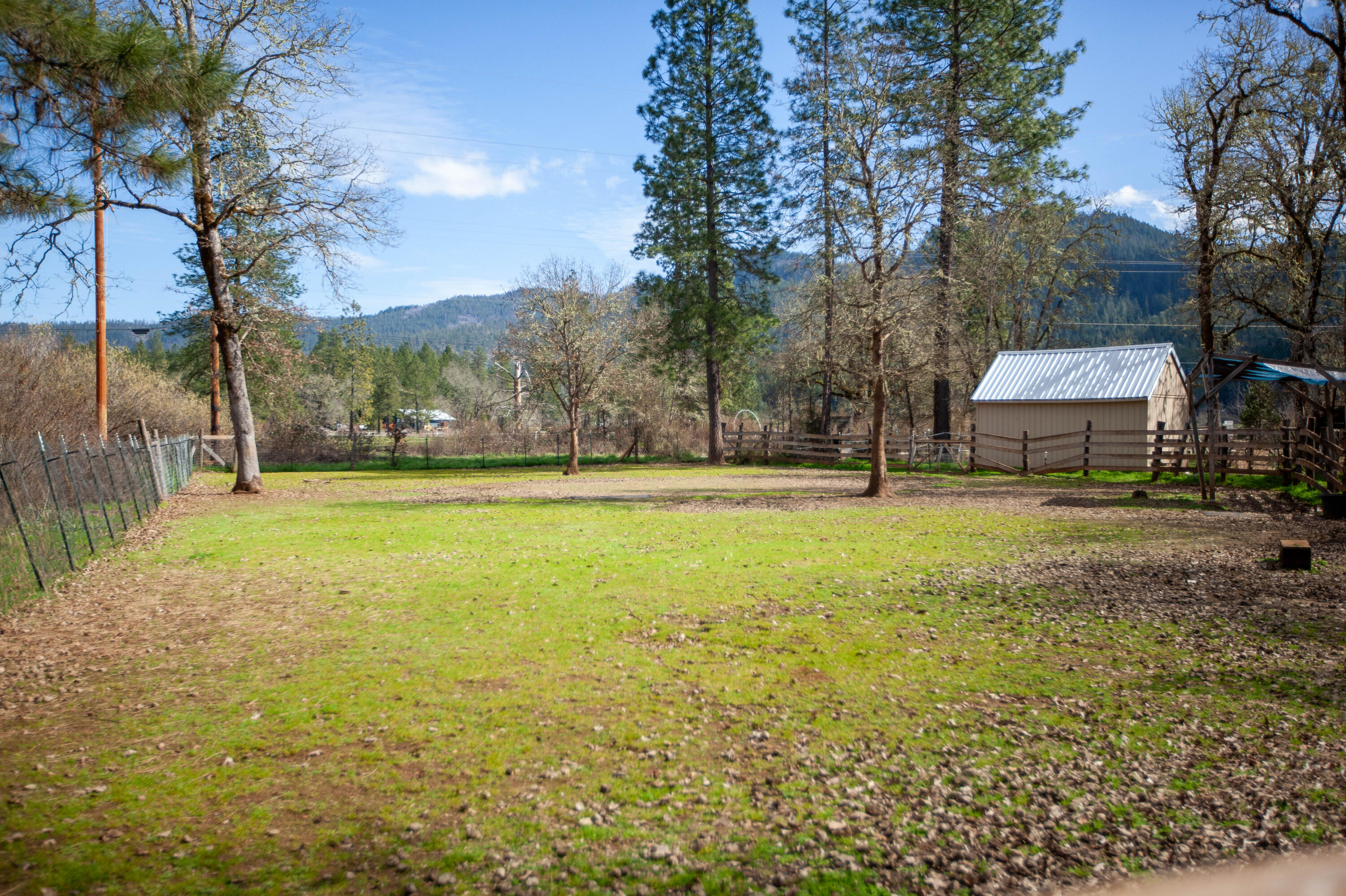 3759 Dick George Road Cave Junction, OR 97523 - Photo 5 of 15 Dick George-9