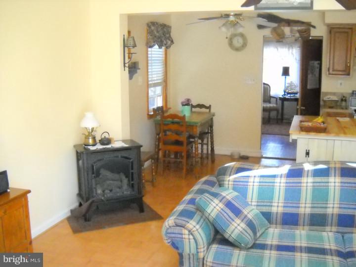 708 West Evesham Road Glendora, NJ 08029 - Photo 4 of 14