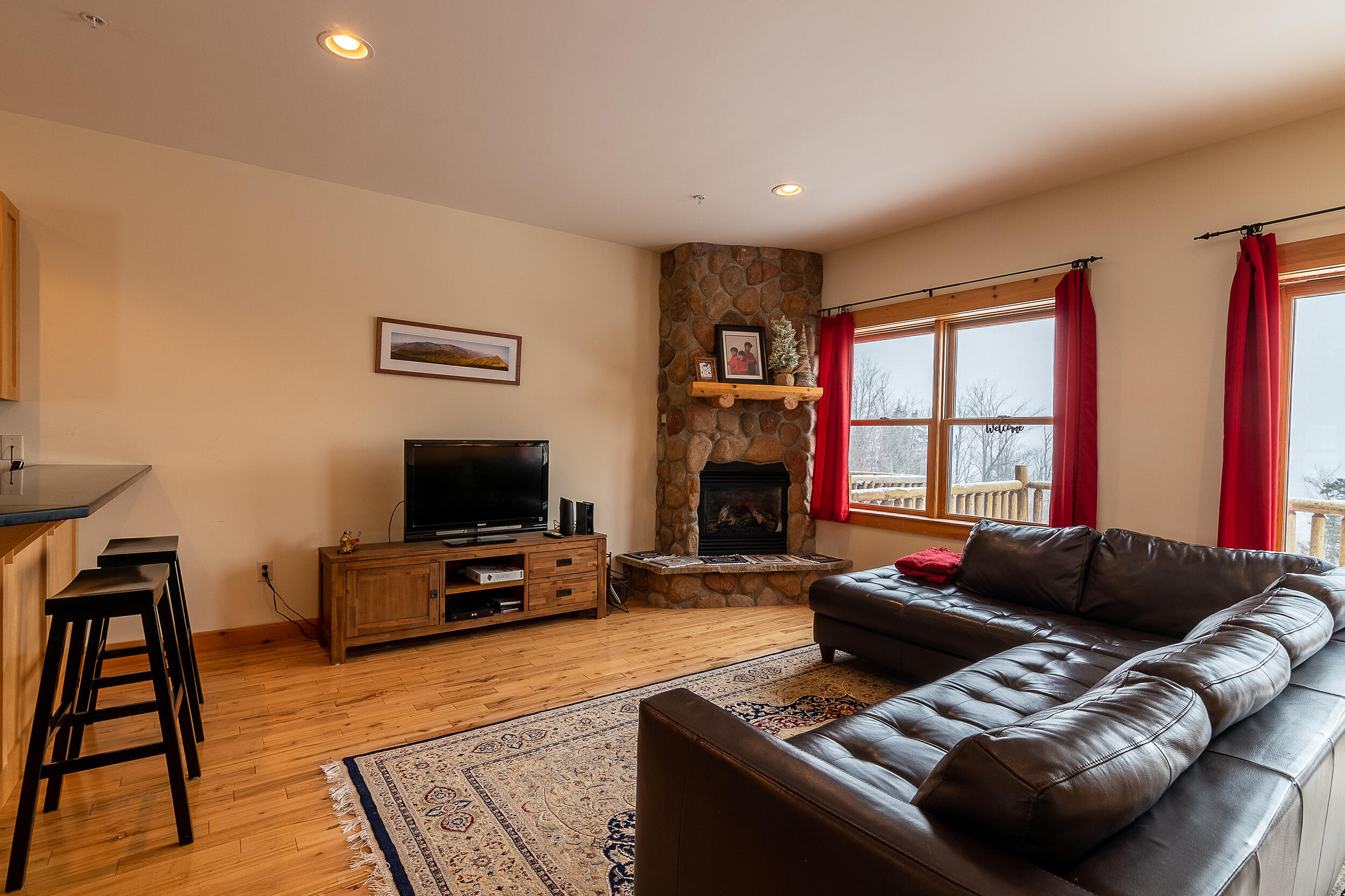 7004 First Tracks Lane, Unit 7004 Carrabassett Valley, ME 04947 - Photo 9 of 35 CMW_5337-HDR
