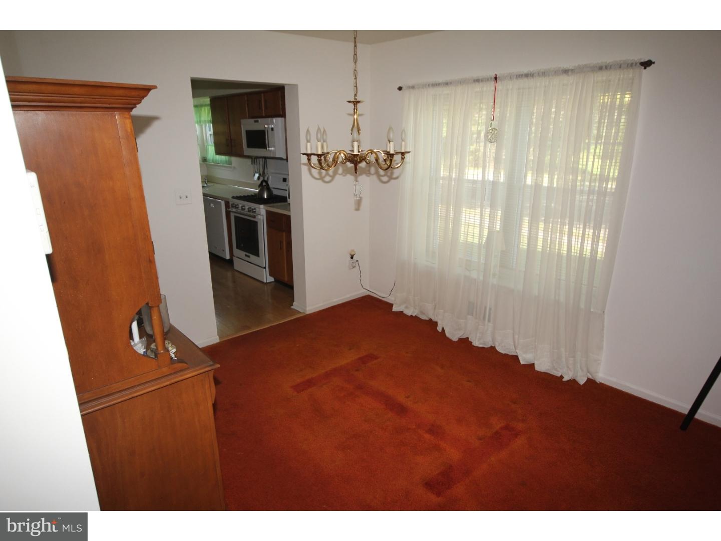 73 Allison Road Hightstown, NJ 08520 - Photo 3 of 13 Gallery Image 3