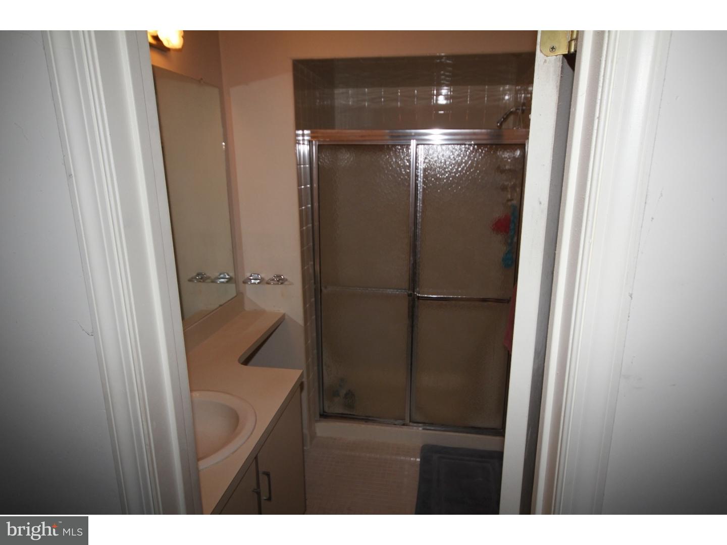 73 Allison Road Hightstown, NJ 08520 - Photo 8 of 13 Gallery Image 8