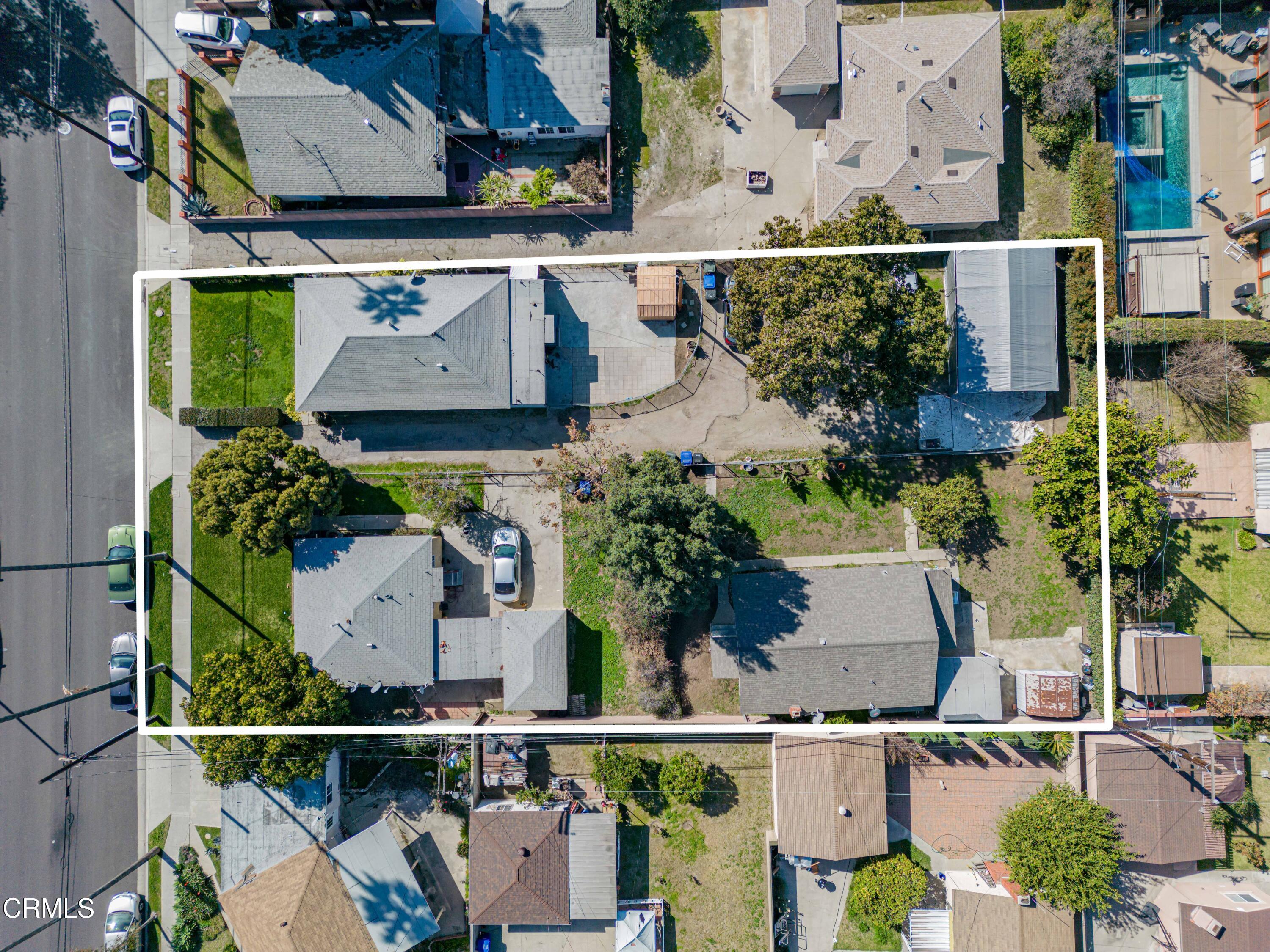 9911 Tweedy Lane Downey, CA 90240 - Photo 19 of 28 an aerial view of houses and roads
