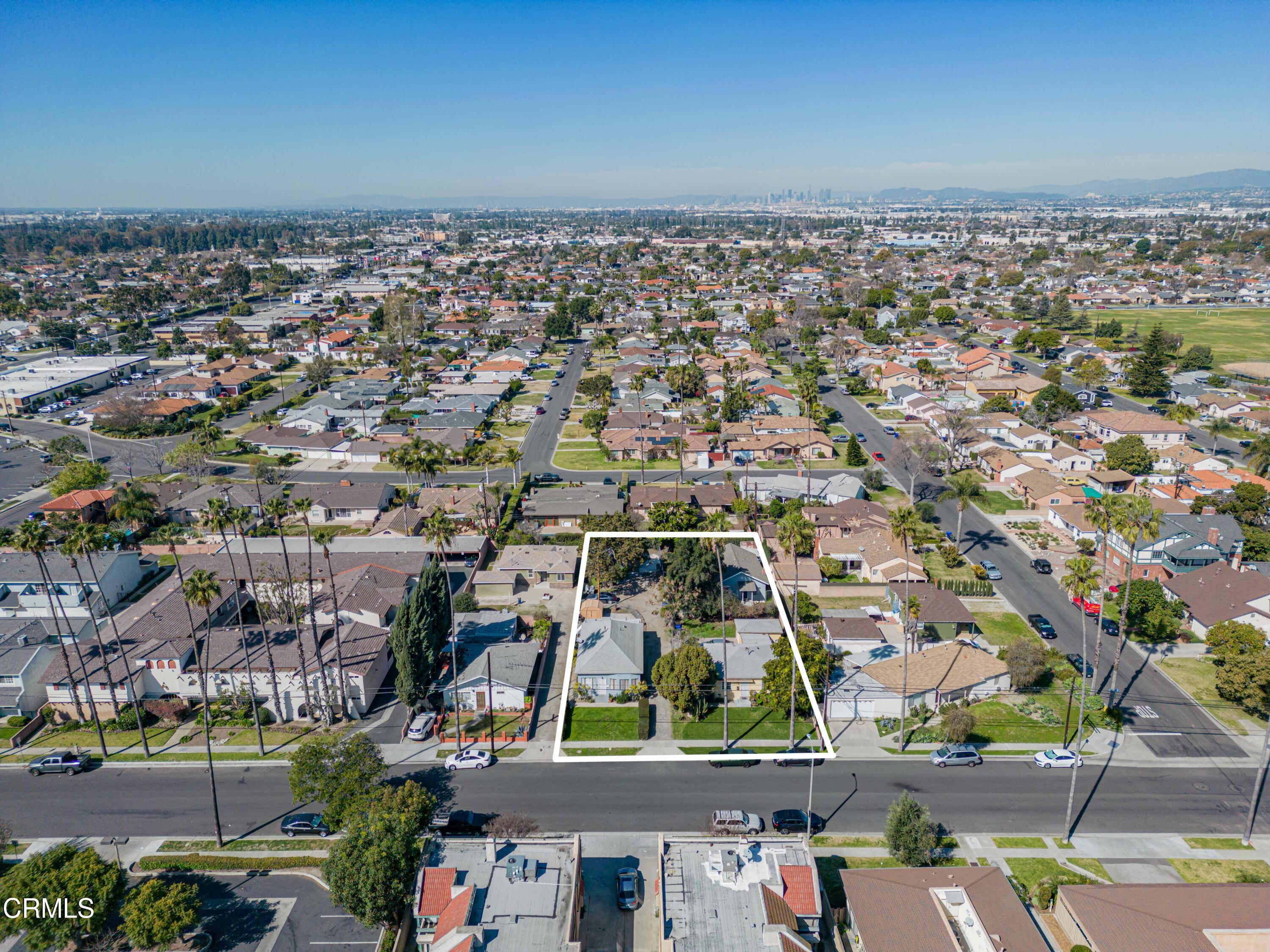 9911 Tweedy Lane Downey, CA 90240 - Photo 24 of 28 an aerial view of multiple house