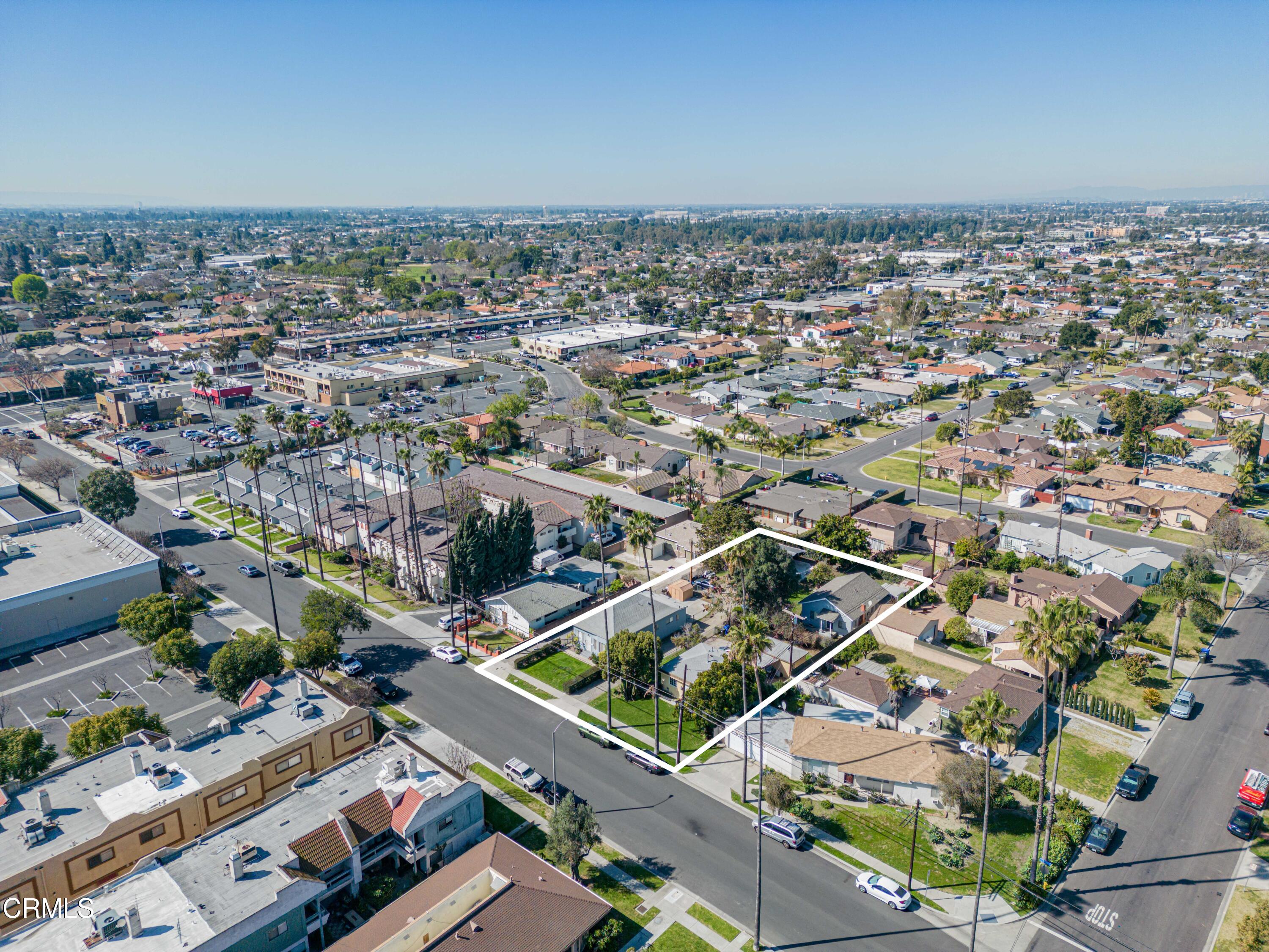 9911 Tweedy Lane Downey, CA 90240 - Photo 25 of 28 an aerial view of a city