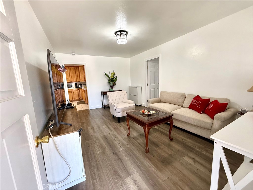 22433 Island Carson Ca Carson, CA 90745 - Photo 13 of 54