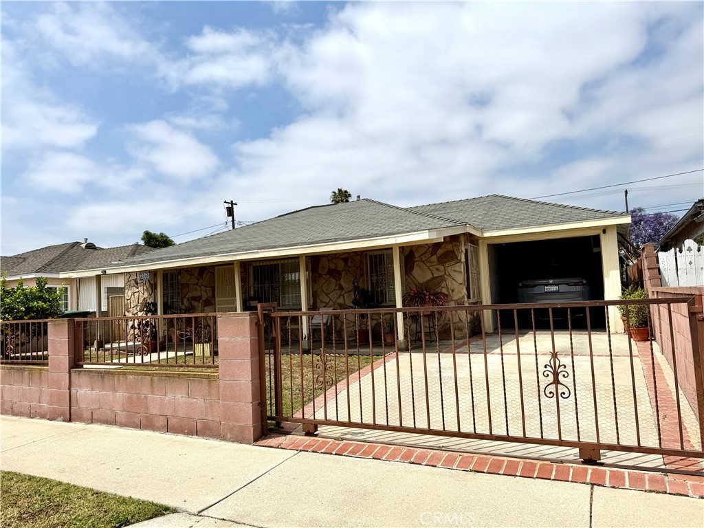 22433 Island Carson Ca Carson, CA 90745 - Photo 2 of 54