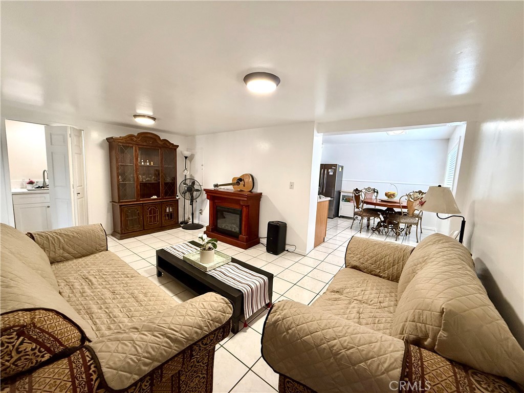 22433 Island Carson Ca Carson, CA 90745 - Photo 24 of 54