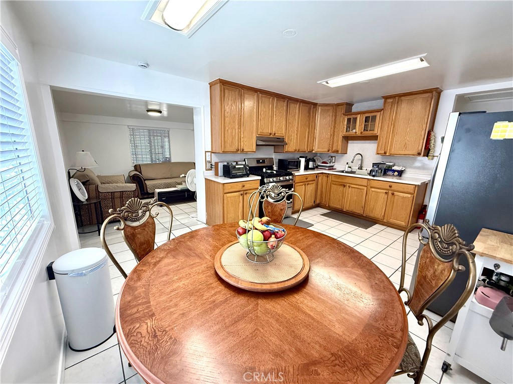 22433 Island Carson Ca Carson, CA 90745 - Photo 37 of 54