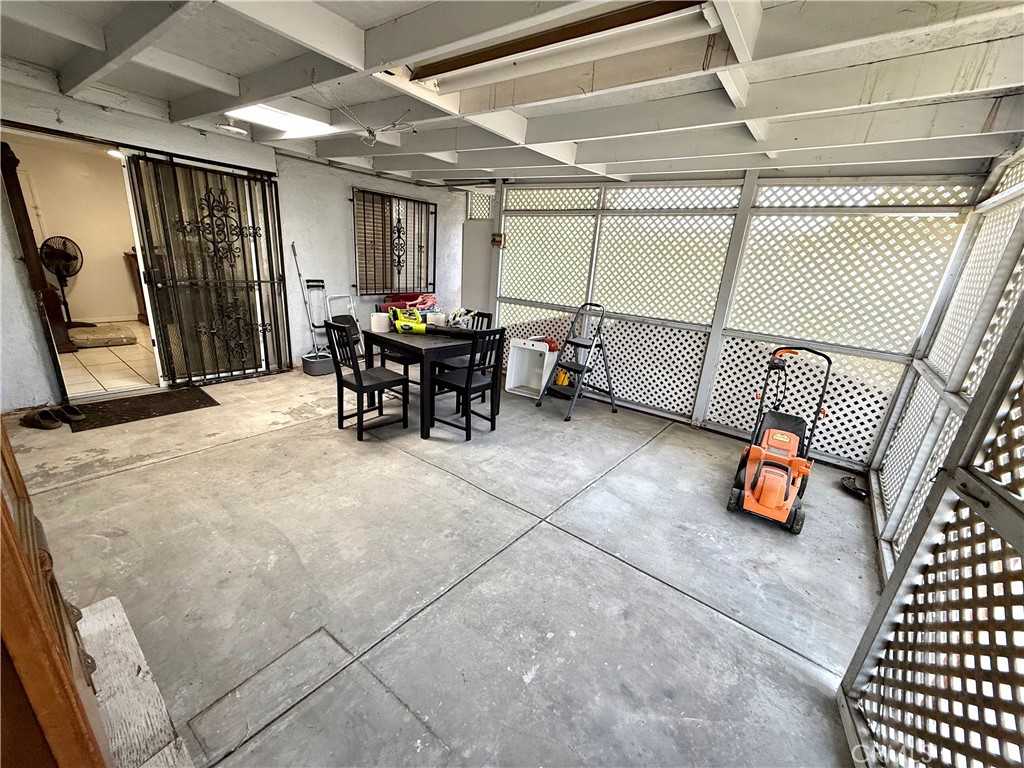 22433 Island Carson Ca Carson, CA 90745 - Photo 43 of 54