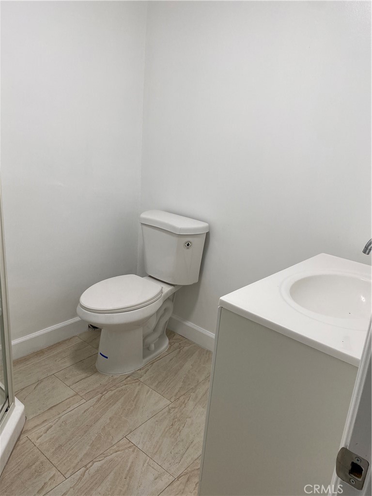 22433 Island Carson Ca Carson, CA 90745 - Photo 52 of 54 bonus room and bath