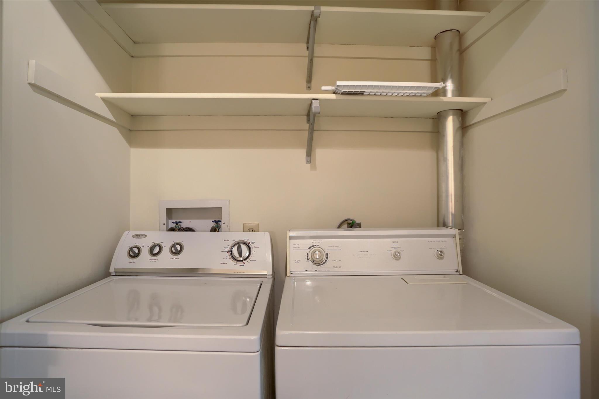 107 Fawn Ridge North Harrisburg, PA 17110 - Photo 28 of 40 a utility room with dryer and washer