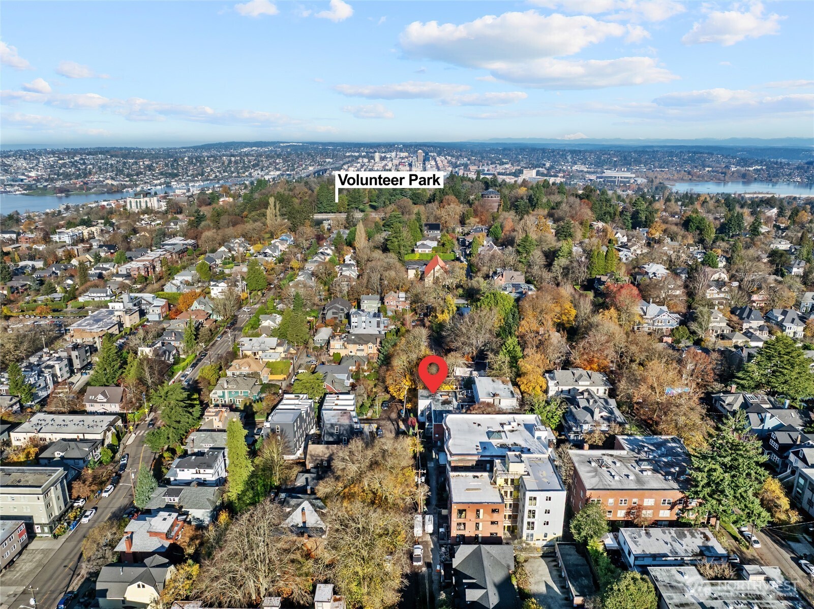 634 13th Avenue East, Unit 17 Seattle, WA 98102 - Photo 38 of 39