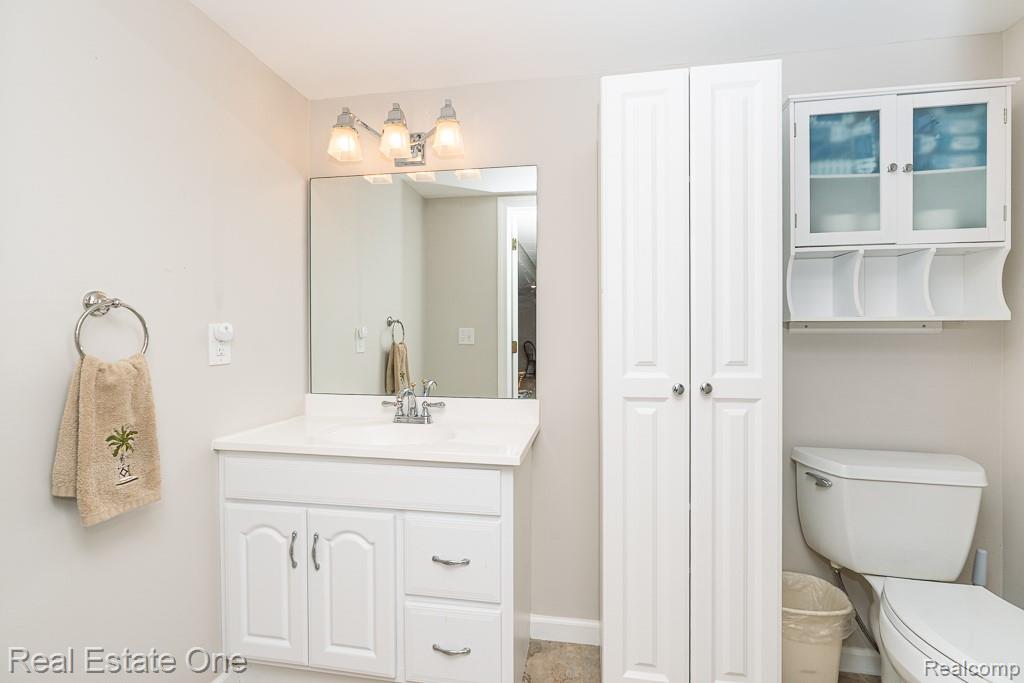 6615 Chatham Circle Rochester Hills, MI 48306 - Photo 44 of 62