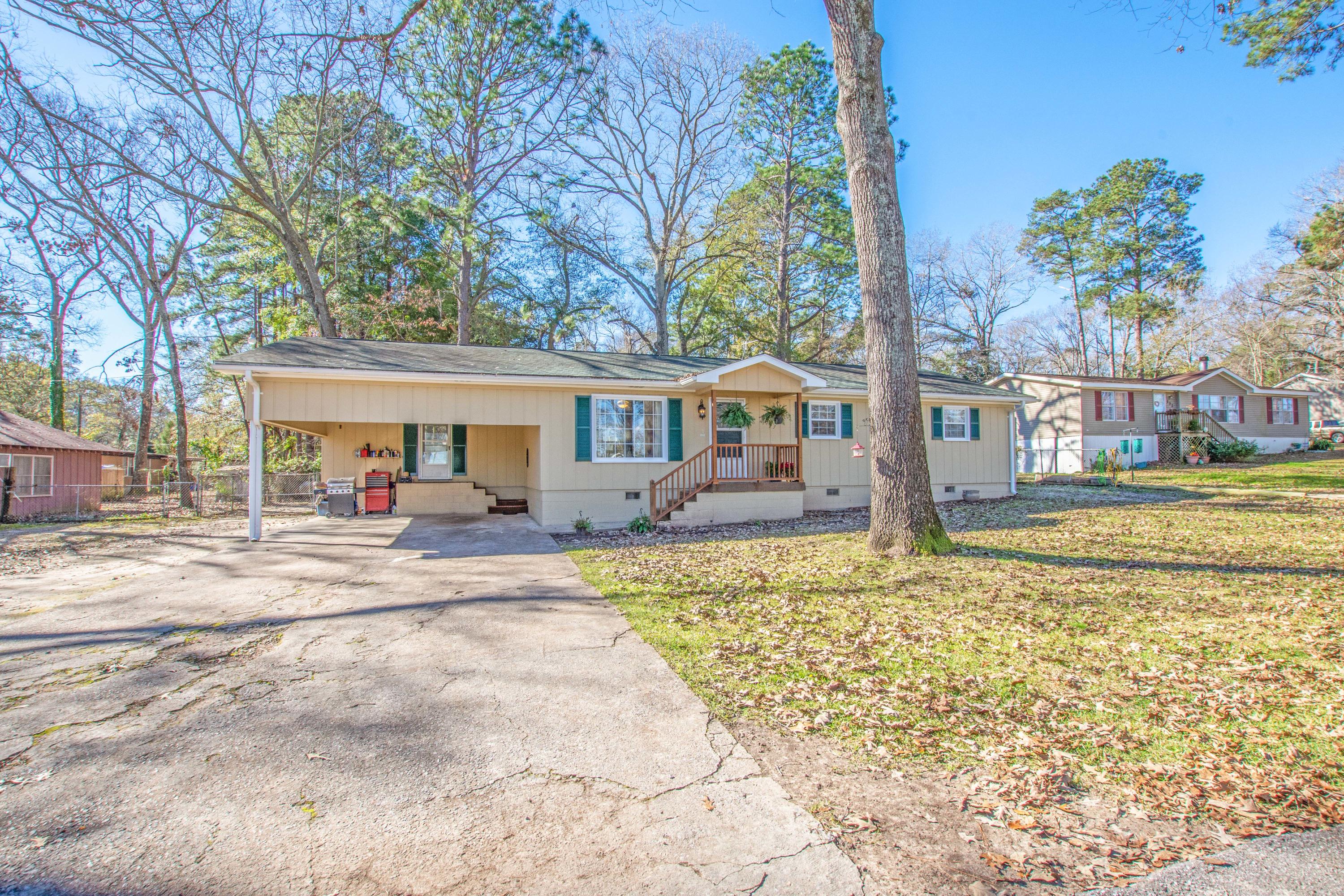 136 Shuler Street Santee, SC 29142 - Photo 1 of 32 136 shuler 1-31