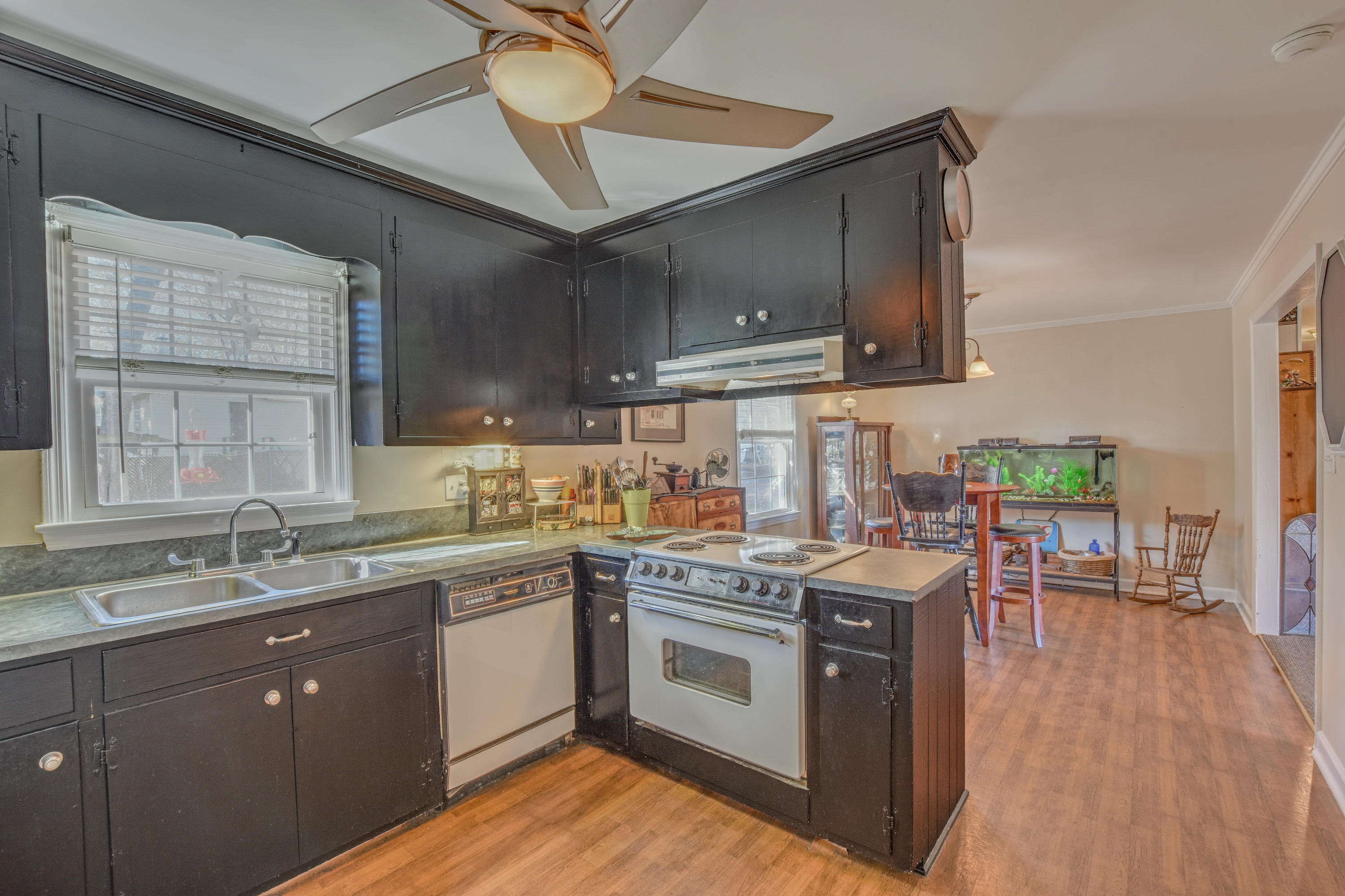 136 Shuler Street Santee, SC 29142 - Photo 16 of 32 136 Shuler 1-15