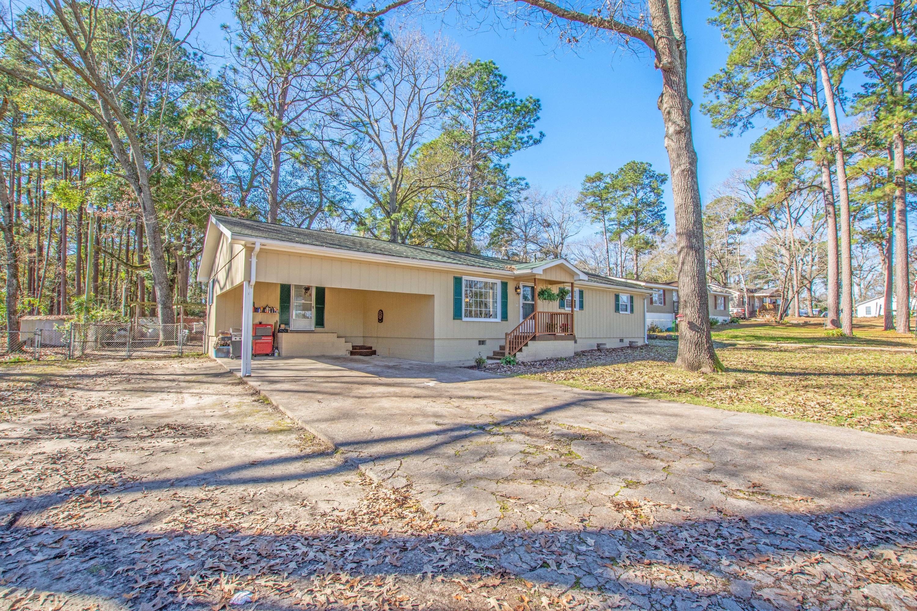 136 Shuler Street Santee, SC 29142 - Photo 7 of 32 136 Shuler 1-30