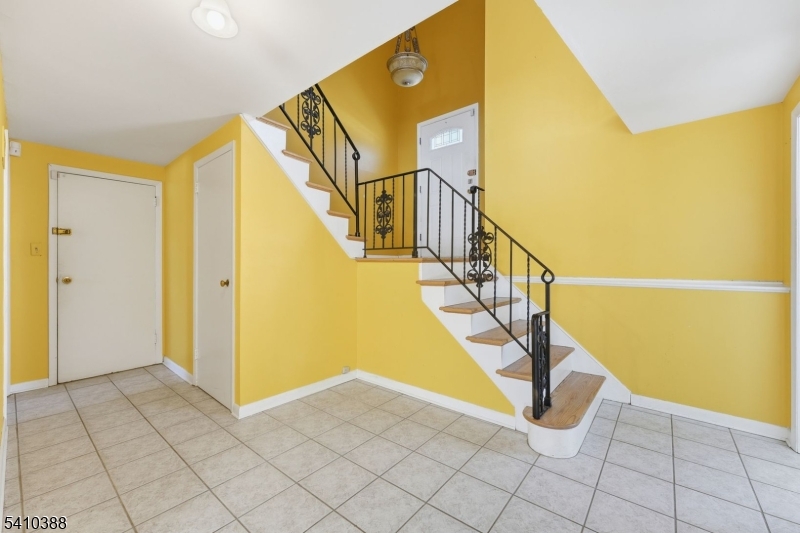 9 Atlantic Road Somerset, NJ 08873 - Photo 14 of 20