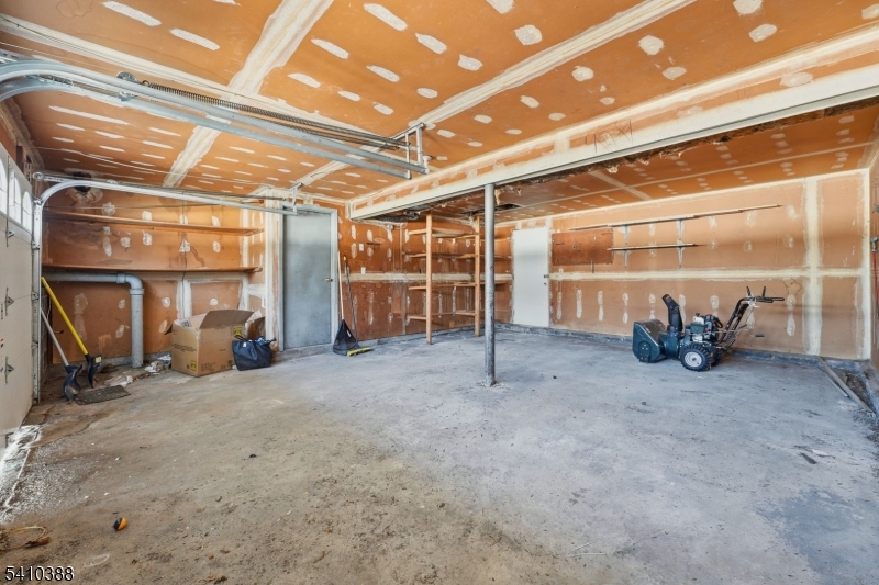 9 Atlantic Road Somerset, NJ 08873 - Photo 19 of 20