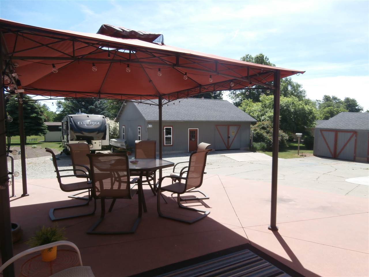 9630 East Monroe Road Durand, MI 48429 - Photo 3 of 24 31293034-2.JPG