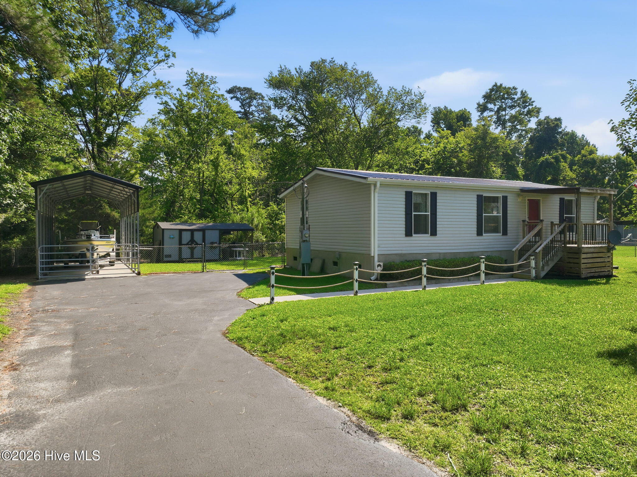 144 Ruth Lane Beaufort, NC 28516 - Photo 2 of 41