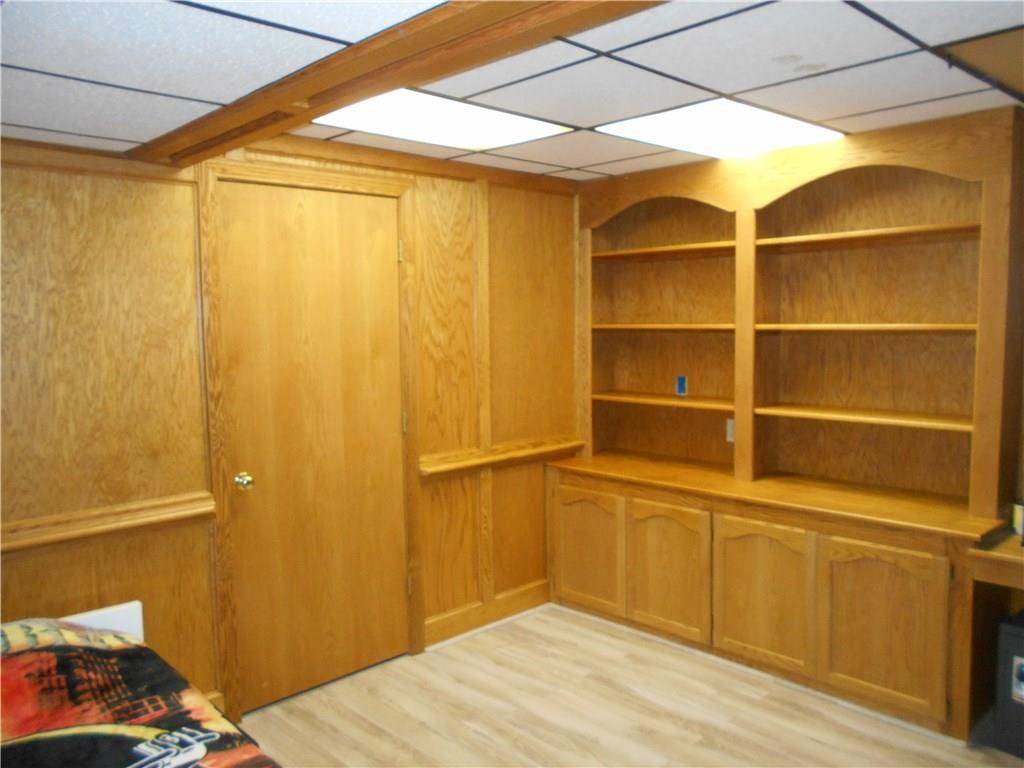232 Foster Road Beaver Falls, PA 15010 - Photo 21 of 25 Gallery Image 21
