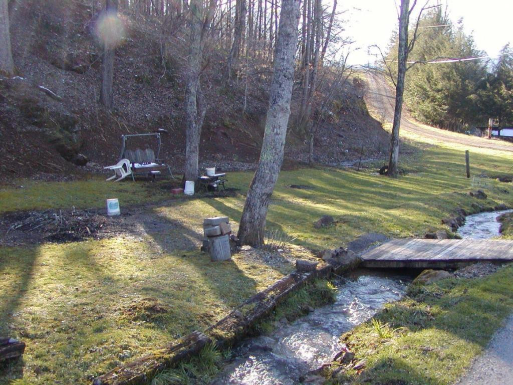 134 Taylor Hollow Road Elizabethton, TN 37643 - Photo 5 of 16 Photo 5