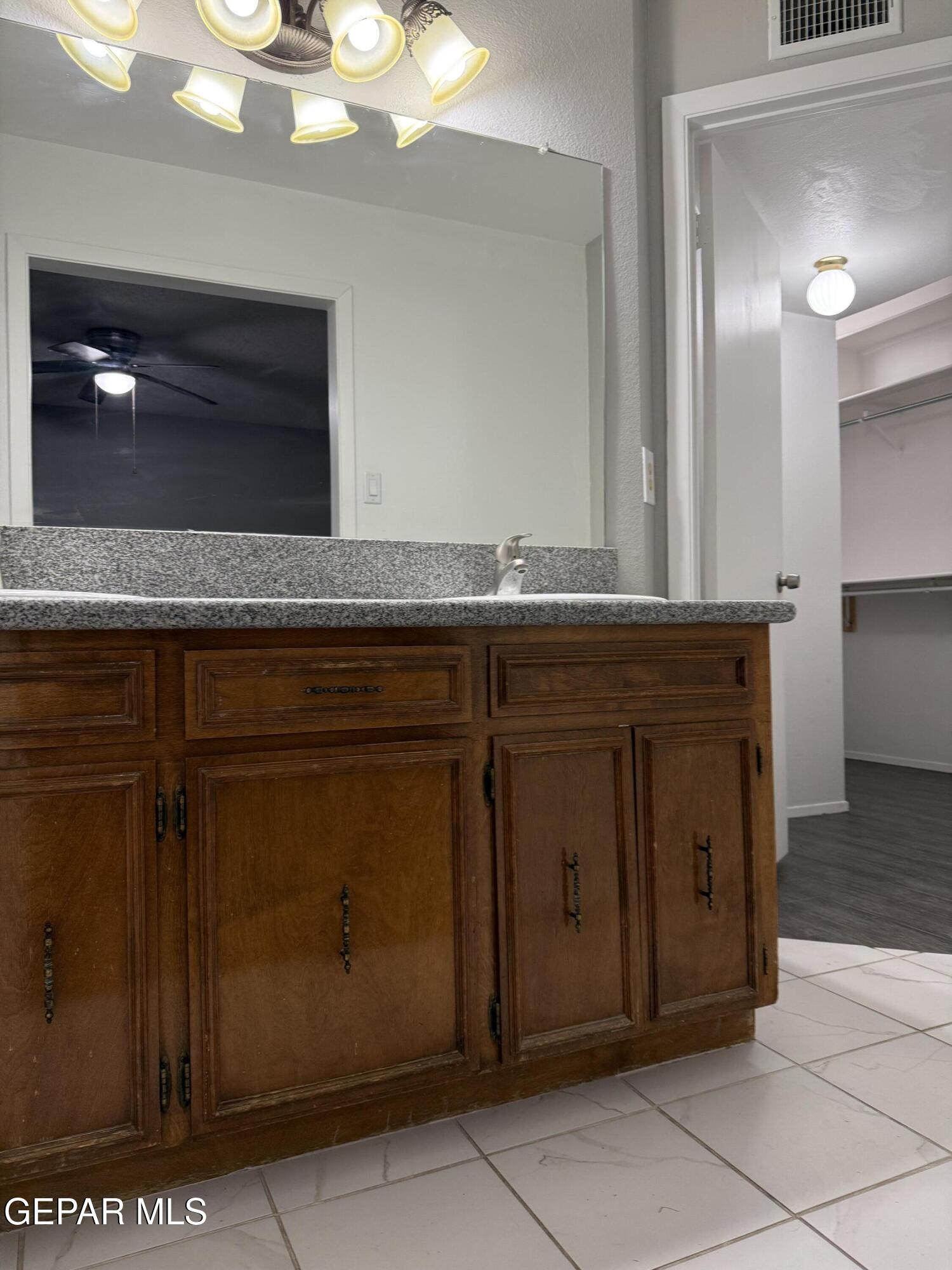 108 North Trevino Road Santa Teresa, NM 88008 - Photo 14 of 26 Primary Bathroom