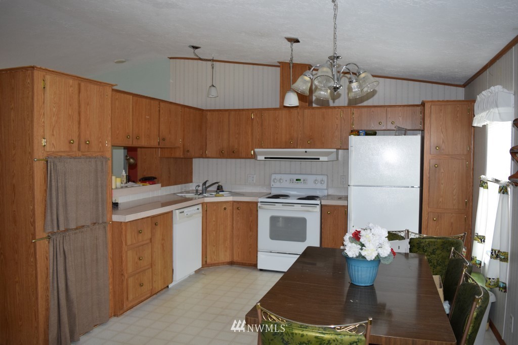 271 Romerman Road, Unit 10 Chehalis, WA 98532 - Photo 4 of 10